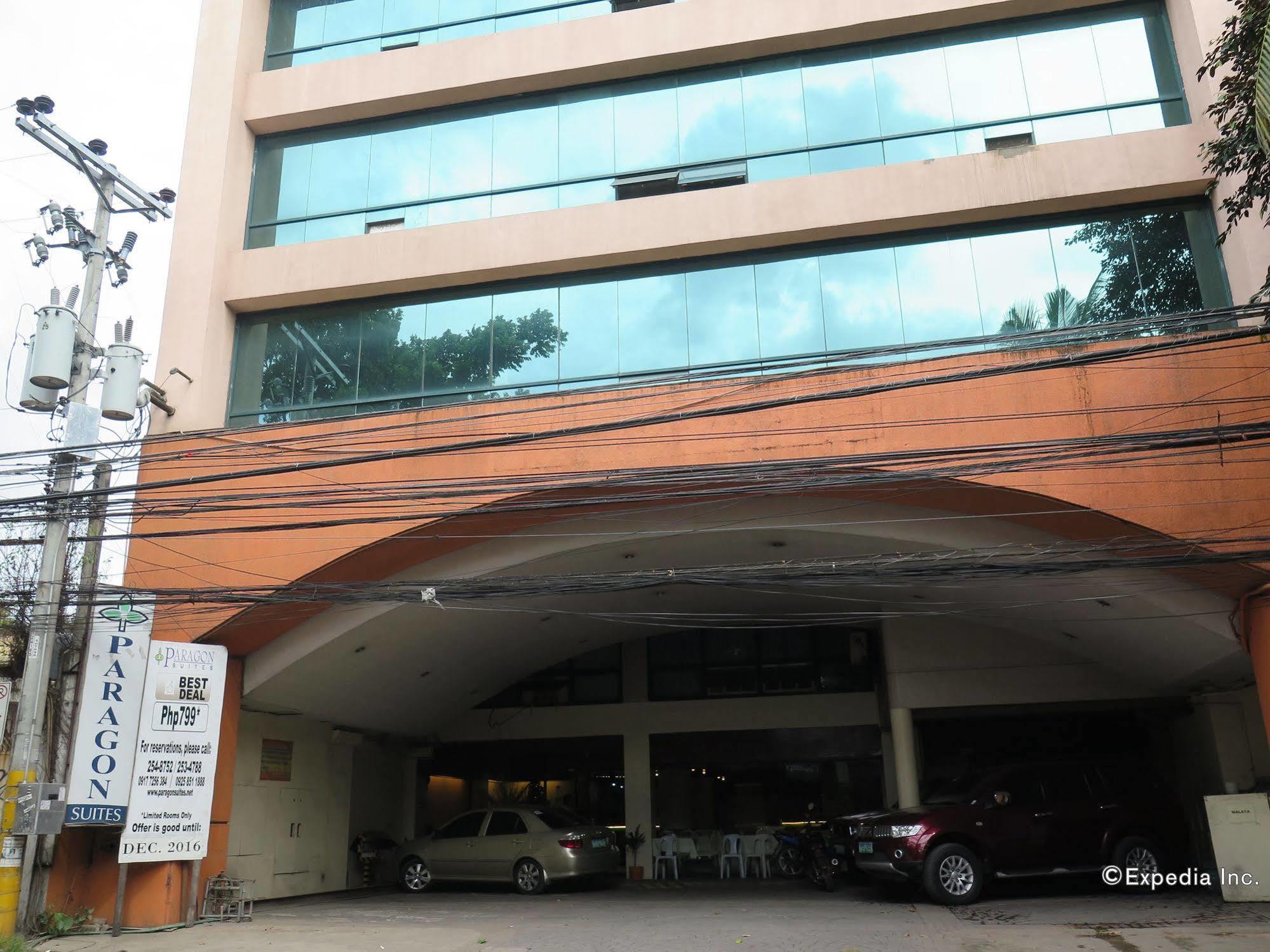 Paragon Suites Cebu Exterior photo